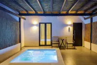 Blé Suites Santorini