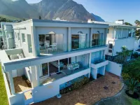 Hermanus Beachfront Lodge Hotels in Hermanus