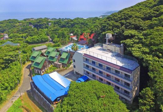 게스트 하우스 엑시드 플레이어 클럽