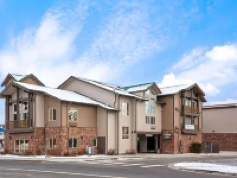 Sandpoint Hotel & Suites Downtown Hotels in Sandpoint