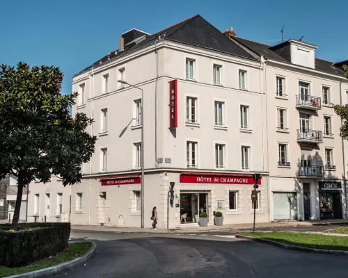 Hôtel de Champagne Angers otelleri
