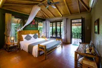 Mai Châu Ecolodge Các khách sạn gần Nông Sản Mai Châu