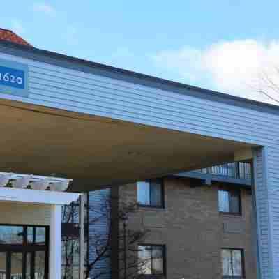 Hotel 1620 Plymouth Harbor Hotel Exterior