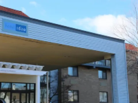 ホテル 1620 プリマス ハーバー メイフラワー号（プリマス）周辺のホテル