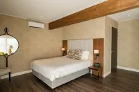 Hotel Ter Zand - Handwritten Collection