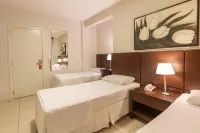Hotel Plaza Norte Hotels in Жоїнвіль