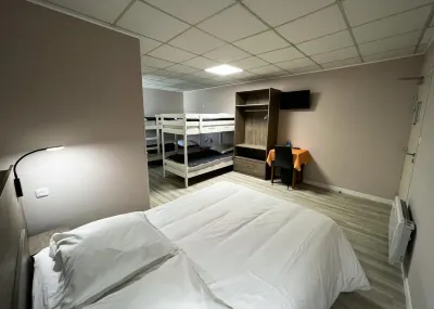 Le Petit Logis Hotels in Bourgueil