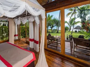 Princesse Bora Lodge & Spa