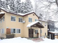Pension Alps Hakuba Hotels in der Nähe von JR Minami-Kamishiro station
