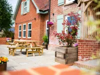 Woodfalls Inn Hotels near Downton Cuckoo Fair