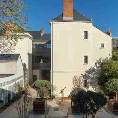 Les Trésorières Hotel Exterior