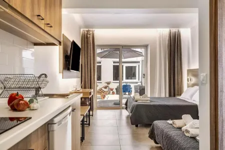 Blue Star Aparthotel