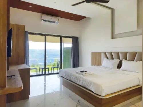 The Breeze Valley Hotels in Dhangarwadi