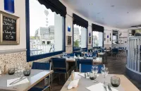 Au Ptit Mousse - Hôtel et Restaurant Hotels in Saint-Aubin-sur-Mer