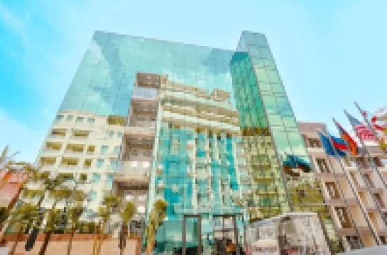 Carat Hotel Yerevan فنادق في 