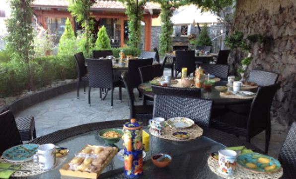 La Dimora le Fumarole Rooms - Housity