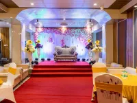 Hotel Ginzer Plaza by Aspl Hotels in Noida