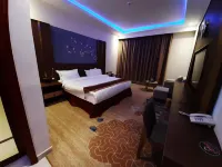 Qasr Alshamal Hotel - Интернет