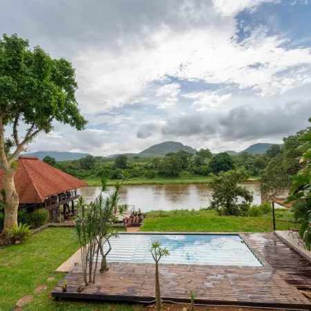 River House Lodge