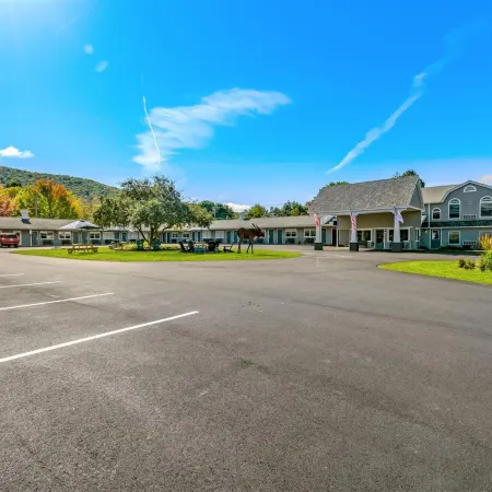 Top Notch Inn