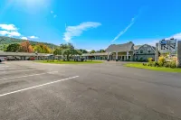 Top Notch Inn - Bãi đậu xe