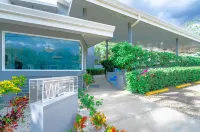 WET hotel - 4 Sao
