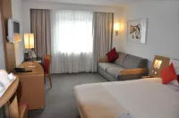Novotel Andorra Hotels near Mobili, de Miquel Barcelo
