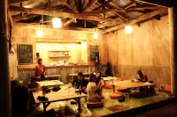 Malapascua Budget Inn Mbi Dive Center Hotels in Logon