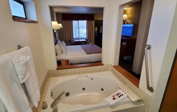 4. 베이몬트 바이 ..