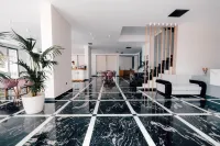 El Primero Hotel