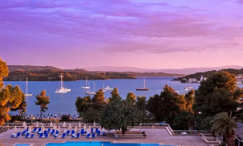 AKS Porto Heli Hotel