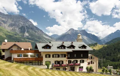Hotel Cardo Hôtels à : Valdidentro