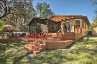 Lakefront Nature Escape! Cabin in Keystone Heights - parking