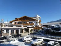 Hotel Hubertushof Hotels in Naz