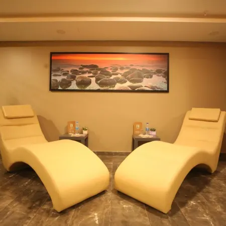 FOUR SEVEN HOTEL
