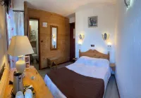 Hotel de Bourgogne Hotels in Saint-Agnan