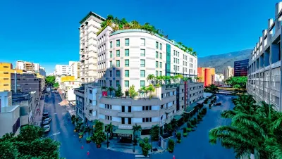 Waldorf Hotel Edificio Chataing 주변 호텔