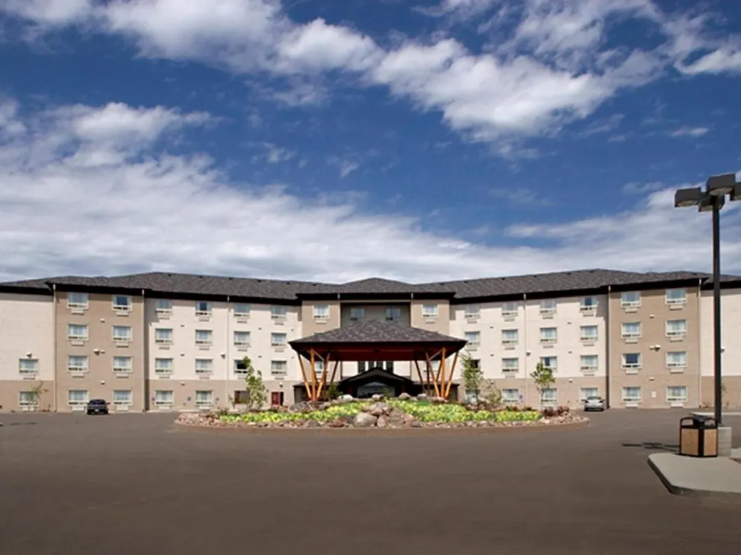 Gold Eagle Lodge - Saskatchewan