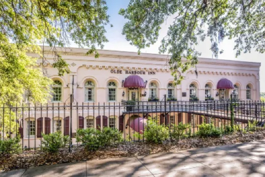 Olde Harbour Inn, Historic Inns of Savannah Collection