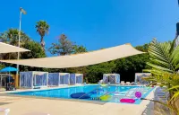 NEA Resort & People - Pool