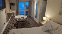 Ivybridge Guesthouse Hotel di Newport