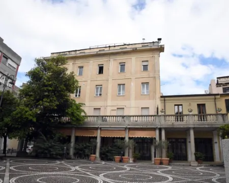 Domo Peonia Bianca Hotels in Nuoro