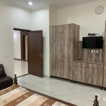 Staywell360 โรงแรมใกล้ร็อกการ์เดน