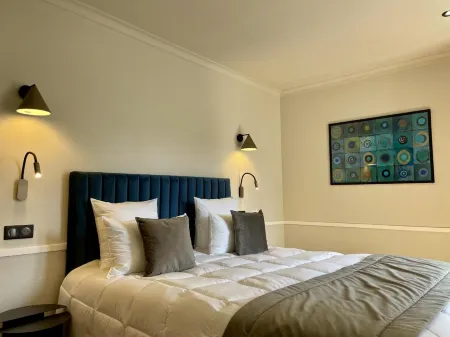 Alfred Suites - Appart's Hôtel - Dijon - Centre Historique Отели рядом с достопримечательностью «Университет Бургундия»