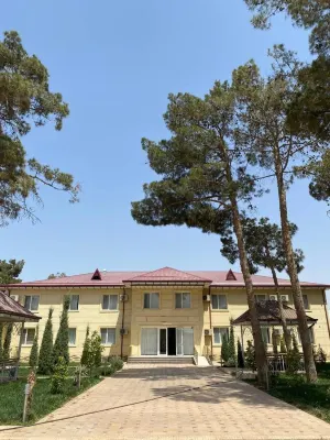 Tarmita Plaza Hôtels à : Termez