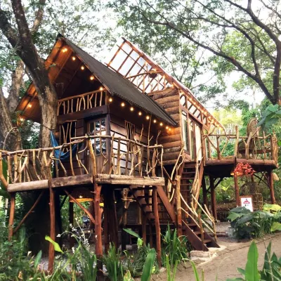 Uma Villa Manado Hotels in Mapanget