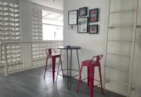 Kulon Progo INN Bandara YIA Hotel Hôtels à : Temon