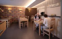 Le 24 Hotel - petit déjeuner