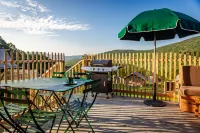 Huttopia Berkshires - Homestay