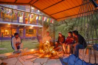 Loopin Mcleodganj - Hostels
